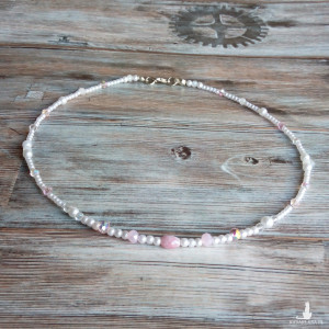 Delikatny naszyjnik,  celebrytka,  korale,  biżuteria damska