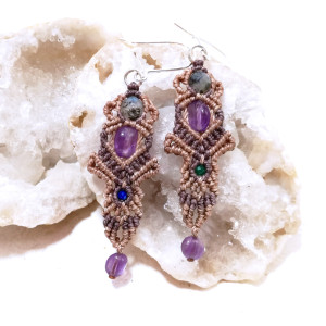 Anastazja kolczyki boho Ametysty Lapis Lazuli i Szmaragd w makramie srebro 925 Delfina Dolls mikro makrama