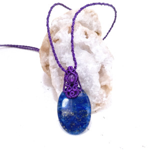 Wisior Lapis Lazuli i Ametyst w makramie naszyjnik regulowany mikro makrama Delfina Dolls