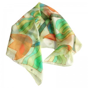 Jedwabna apaszka Tulipany