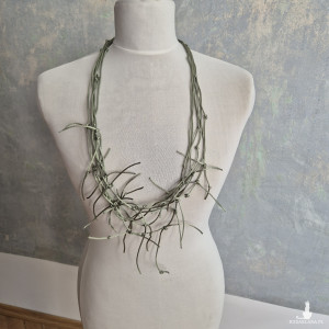 Naszyjnik zielony sznurkowy