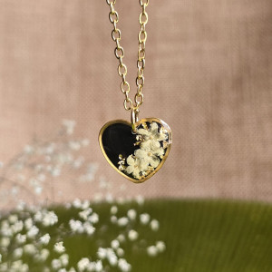 Złota zawieszka złoty wisiorek kwiat naszyjnik żywica z żywicy kwiaty z kwiatami serce serduszko czarne żywica epoksydowa