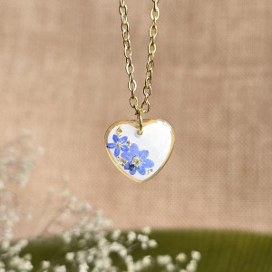 Złota zawieszka złoty wisiorek kwiat naszyjnik żywica z żywicy kwiaty serce serduszko niezapominajki