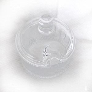 nowa cukiernica ze szkła, szklana cukiernica, nowoczesna cukiernica, szklana cukierniczka, przezroczysta cukierniczka, ładna cukierniczka do domu, elegancka cukiernica z przykrywką