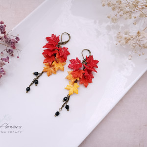 Kolczyki z klonowymi listkami