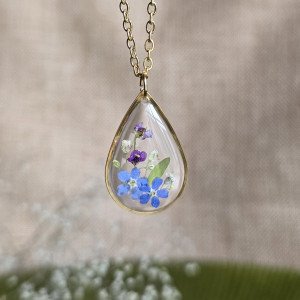 Bukiet kwiatowy łąka Złota zawieszka złoty wisiorek kwiat naszyjnik żywica z żywicy kwiaty łezka łza niezapominajki