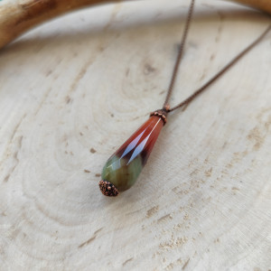 Agat Pawi w miedzianej oprawie. Naszyjnik z wisiorem.