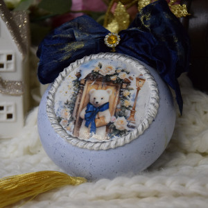 Bombka, bombki  na choinkę, dekoracja świąteczna