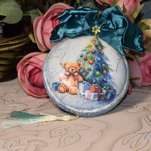 Bombka, bombki  na choinkę, dekoracja świąteczna