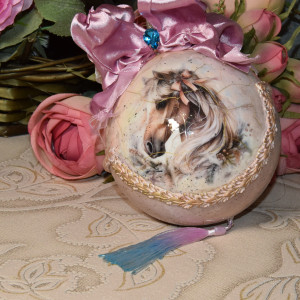 Bombka, bombki  na choinkę, dekoracja świąteczna