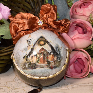 Bombka, bombki  na choinkę, dekoracja świąteczna