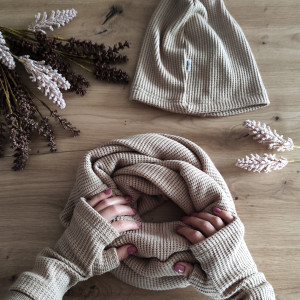 Czapka, komin, mitenki