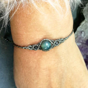 UNO agat w makramie zielina bransoletka regulowana pleciona mikro makrama