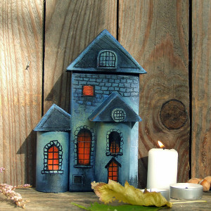 Drewniany domek do dekoracji Halloween - Tajemniczy Dwór