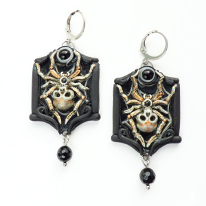 Kolczyki z pająkiem i czaszką