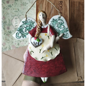 Anioł z pierniczkiem i wałkiem