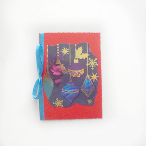 czerwona kartka świąteczna z bombkami, bombki kartki na Boże Narodzenie, kartki na Nowy Rok, świąteczne kartki dla firm, noworoczne kartki, fajne kartka na Święta