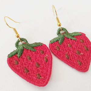 Kolczyki truskawki