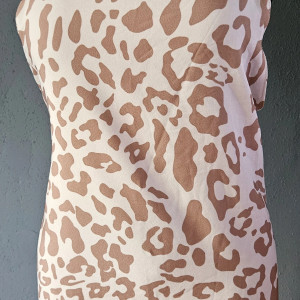 Fartuch, fartuszek klasyczny w dwóch wzorach literki i panterka