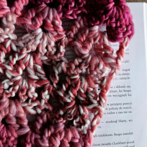 Komin recznie wykonywany na szydełku K27