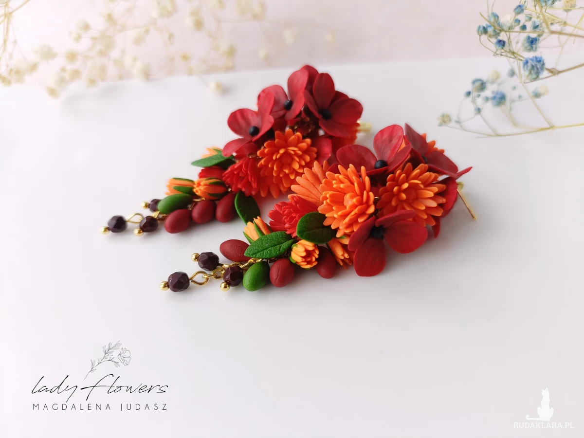 Eleganckie kolczyki w czerwonej kolorystyce