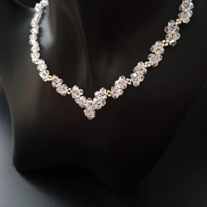 Delikatny Naszyjnik Ślubny z Kryształków i koralików