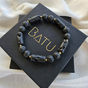 Bransoletka z kamieni lawy na elastycznej gumce