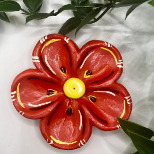Podstawka na kadzidło czerwony kwiat