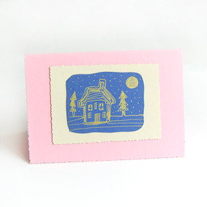 różowa kartka na Boże Narodzenie, bajkowa kartka z domkiem, świąteczne kartki bez życzeń, kartki ręcznie rysowane, noworoczne kartki, domek kartka, dom kartka