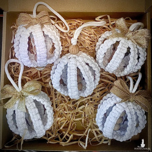 Bombki choinkowe, ozdoba świąteczna, makrama, dekoracje świąteczne