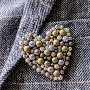 Złota broszka ❤️