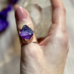 miedziany pierścień fioletowy fluoryt r.18