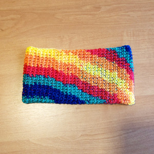 tęczowa, kolorowa opaska, rękodzieło