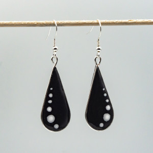 Kolczyki gotyckie z żywicy 003