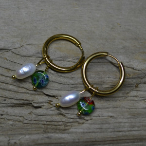 Kolczyki koła kołeczka z perełką i millefiori