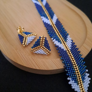 Niebiesko-złoty zestaw biżuterii - Bransoletka i geometryczne kolczyki na sztyfcie