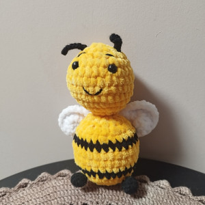 Pszczółka pluszowa
