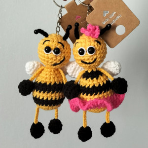 Komplet breloków, breloki do kluczy, upominek, pszczoły, pszczólki, miód