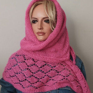 Asymetryczna w malinowym różu