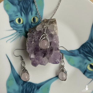 Zestaw biżuterii z kwarcem różowym KOLCZYKI + NASZYJNIK stal chirurgiczna