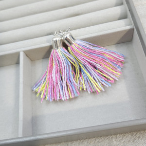 6027 kolorowe, pastelowe kolczyki chwosty