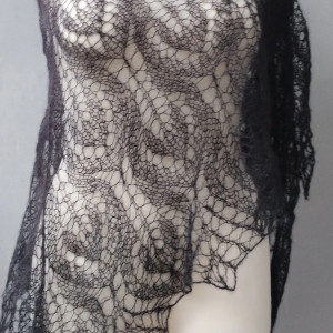 Jedwabno moherowa w czerni