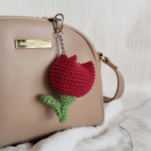 Brelok tulipanek, Brelok do kluczy, Szydełkowy brelok