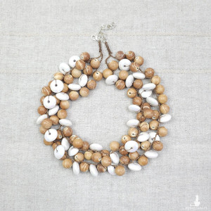 6331 beżowy, brązowy, biały naszyjnik; kolia