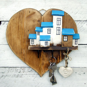 Wieszaczek na klucze, z małymi domkami - Tam Dom Twój gdzie Serce Twoje