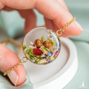 Bransoletka z leśną kompozycją