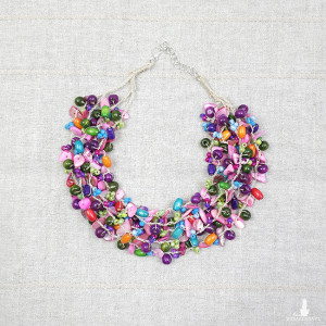 6306 kolorowy naszyjnik; kolia; szkło, drewno, masa perłowa