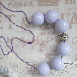 Nowa*Sztuczna biżuteria handmade *Naszyjnik kulkowy z zawieszkami *