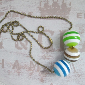 Nowa*Sztuczna biżuteria handmade *Naszyjnik kulkowy z zawieszkami *