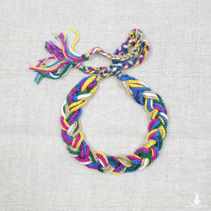 5786 kolorowy, lekki, przyciągający wzrok naszyjnik;